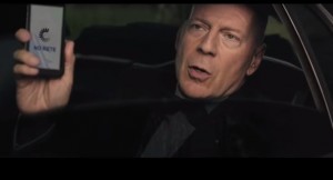 VIDEO YouTube - Bruce Willis nel nuovo spot Vodafone con canzone The Kolors