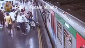 VIDEO YouTube. Mamme borseggiatrici in metro: arrestate 78 volte, hanno 25 figli
