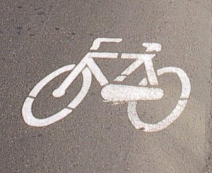 Policoro (Matera), investe una bici: morti due romeni