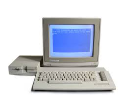 Commodore 64 (foto Wikipedia)
