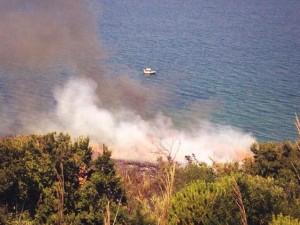 Incendio Sardegna, sgomberato hotel Ollastu su Costa Corallina