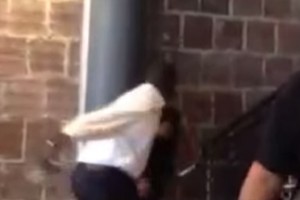 VIDEO YouTube - Donna lascia posto di lavoro a metà turno, manager la prende a pugni