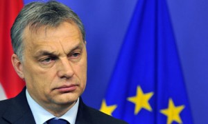 Ungheria, il muro anti-immigrati si farà: parlamento approva la legge