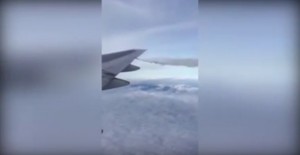Video YouTube: aereo perde ossigeno, atterraggio emergenza