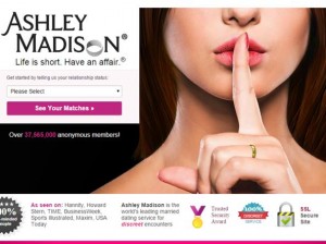 Ashley Madison, attacco hacker: online dati coniugi adulteri