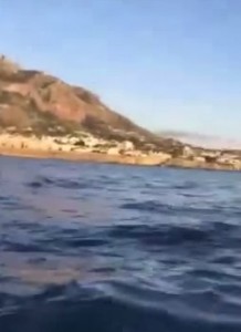 VIDEO YouTube - Ischia, fogna rotta a Forio: liquami in mare