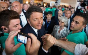 Renzi a Rimini: "Rovinati da pro e contro Berlusconi"