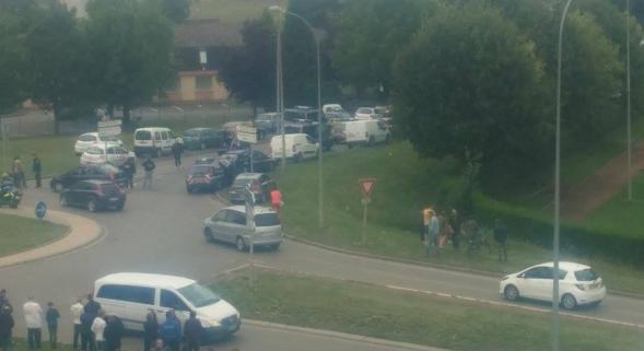 Francia, spari nel campo rom: 3 morti, anche bambino
