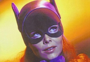 Yvonne Craig, morta Batgirl degli anni '60