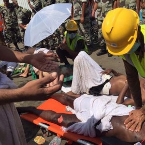 Mecca, più di 300 morti in ressa fedeli in pellegrinaggio (foto Ansa)