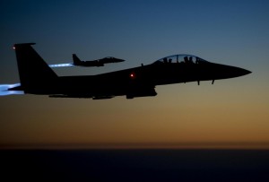 Isis: Russia bombarda in Siria, nuovi raid dopo la Francia