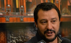 Perché non si parla di referendum e si parla di Salvini?