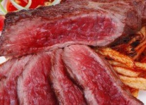 Carne, psicosi dopo allarme Oms: in 24 ore consumi giù 20%