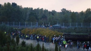 Migranti, Croazia chiude di nuovo frontiera con Serbia