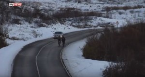 VIDEO YouTube. Emigrare al confine Russia-Norvegia in bici