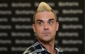 Robbie Williams: "Se avessi avuto qualche centimetro in più..."