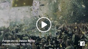 Vasco Rossi e il video con il topless