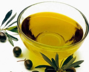 Friggere, olio di semi rischio cancro: meglio oliva o burro