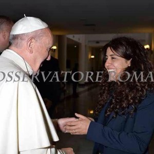Francesca Chaouqui: su Facebook con foto con Papa Francesco