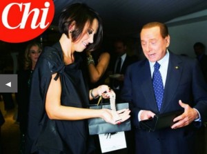 Berlusconi single? Alla festa di Nunzia De Girolamo...