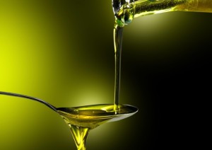 Olio di oliva, è boom: 2015 annata record di produzione