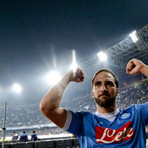 YOUTUBE Raffaele Auriemma a Napoli-Inter sui gol di Higuain