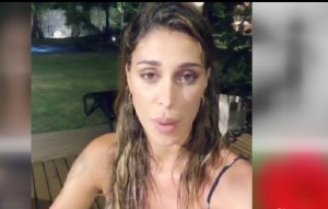 Belen Rodriguez alle Mauritius, VIDEO ai fan: "Qui sto bene"
