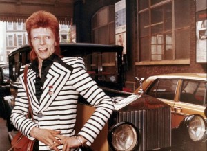 YOUTUBE David Bowie re dello stile: androgino, punk o dandy