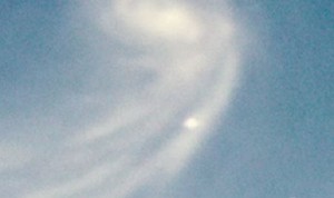 YOUTUBE "Ufo a Ginevra": misteriosa luce in cielo...