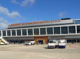 Attentato Bruxelles, allarme bomba aeroporto di Charleroi