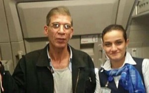 Selfie Egypt Air MS 181: ritratto di due idioti, anzi tre