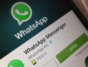 Pesce di aprile 2016, idee per scherzi WhatsApp e Facebook