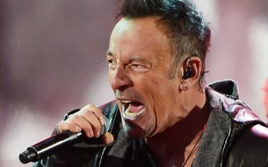 Bruce Springsteen cancella concerto: "No a legge anti-trans"