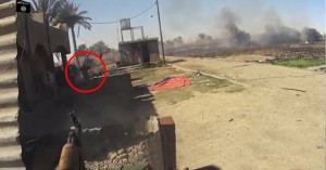 YOUTUBE La battaglia vista con la gopro di un soldato dell'Isis