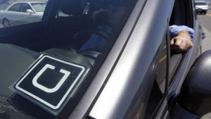 Uber, accordo da 100 mln: autisti freelance, non dipendenti