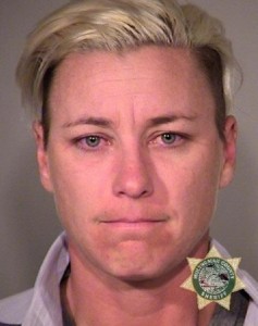 Abby Wambach: campionessa arrestata perchè guidava ubriaca