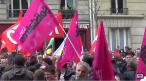 Parigi, scontri a manifestazione contro legge riforma lavoro