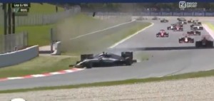 Hamilton e Rosberg incidente primo giro GP Spagna VIDEO