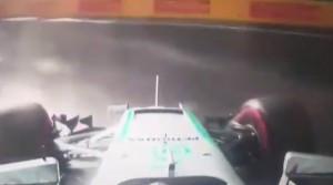 VIDEO YOUTUBE Hamilton contro muretto. Pole a Rosberg, Vettel terzo