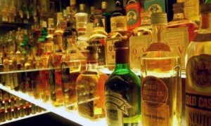 Russi a secco di alcolici? Mancano i nuovi bolli delle accise
