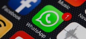 WhatsApp, Polizia: "Attenti a questo messaggio, contiene virus"