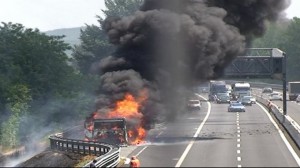 A4, camion in fiamme: chiusa autostrada tra Udine e Venezia