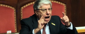 YOUTUBE Fermo, Giovanardi interviene al Senato: scoppia la bagarre