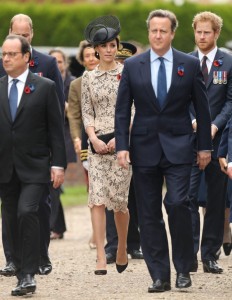 Kate Middleton cammina in aria? FOTO