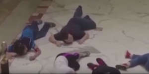 VIDEO YOUTUBE Monaco: spari, corpi a terra nel centro commerciale
