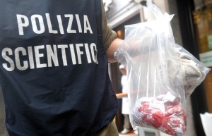 Roma: trans uccisa, chiusa in un sacco e gettata in un cassonetto
