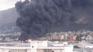 Russia: incendio in deposito a Mosca, 16 morti