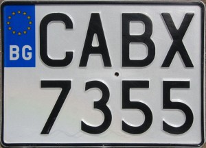 Auto con targa bulgara su auto: fregano vigili e autovelox