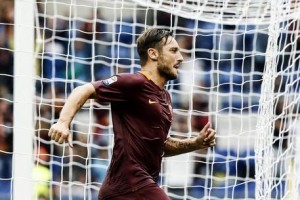 Torino-Roma, entra Francesco Totti: standing ovation intero stadio 