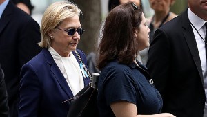 Hillary Clinton pubblica le cartelle cliniche: "Posso fare il presidente"